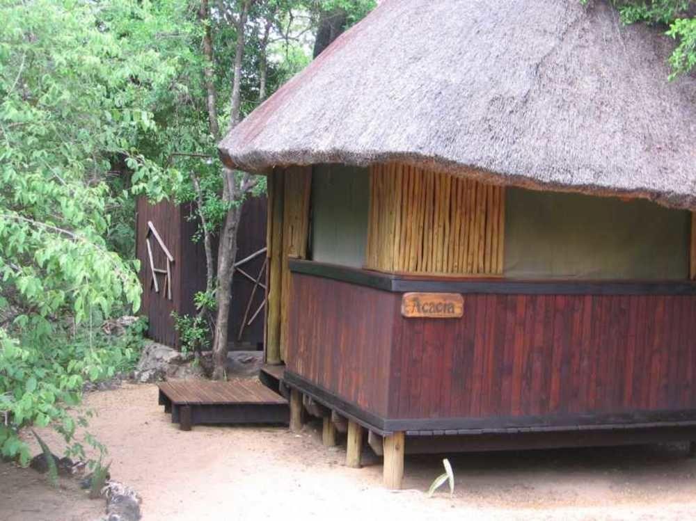 Off Beat Safaris Bush Lodge フッドスプルイト エクステリア 写真