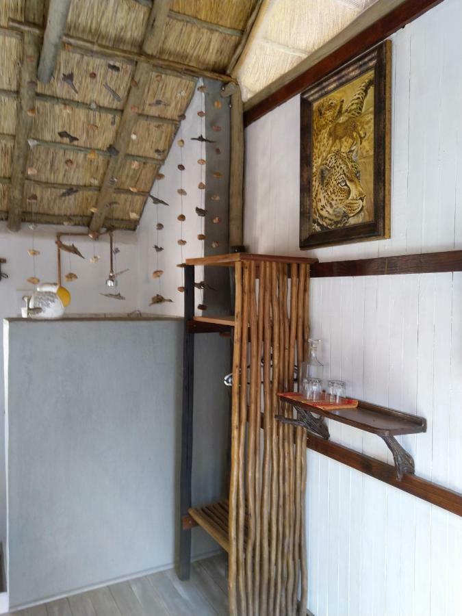 Off Beat Safaris Bush Lodge フッドスプルイト エクステリア 写真